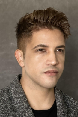 Адриан Лоренцо