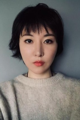 Хань Цзя Нв