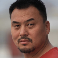 Жэнь Си Хун