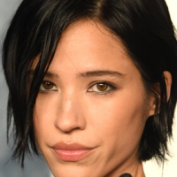 Келси Эсбиль