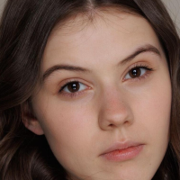 Яна Захарова