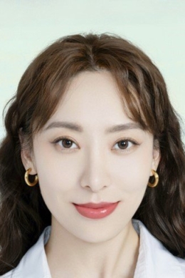 Э Цзин Вэнь