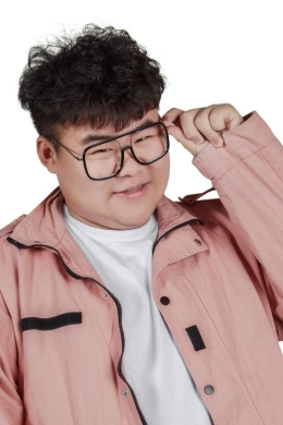 Кан Ци Сюань