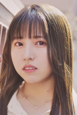 Нацумэ Хина