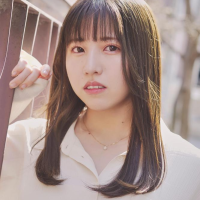 Нацумэ Хина