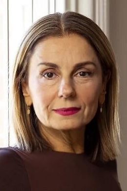 Мэри Коустас