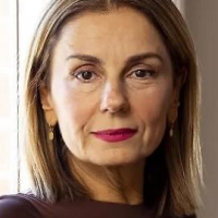 Мэри Коустас