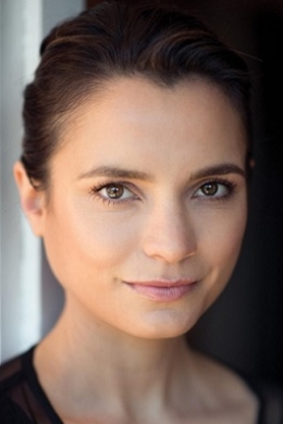 Джессика Тоуви