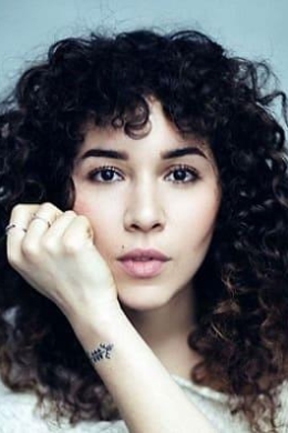 София Мануша