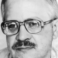 Анатолий Усов