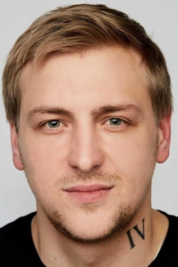 Дмитрий Хромых